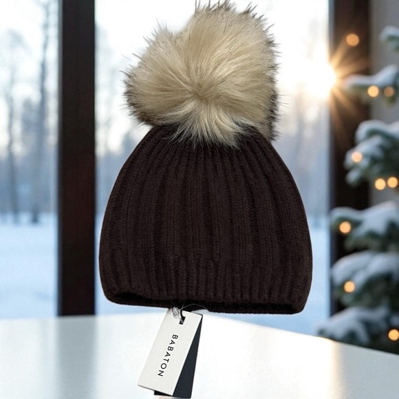 NEW Babaton Chocolate Brown Faux Fur and Cashmere Beanie Cozy Holiday Mountains - Picture 1 of 6